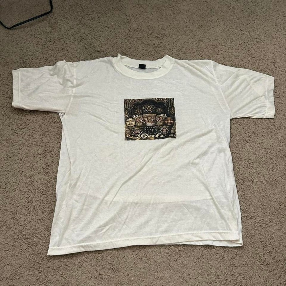 Vintage 90s cream Jaya Bali tee